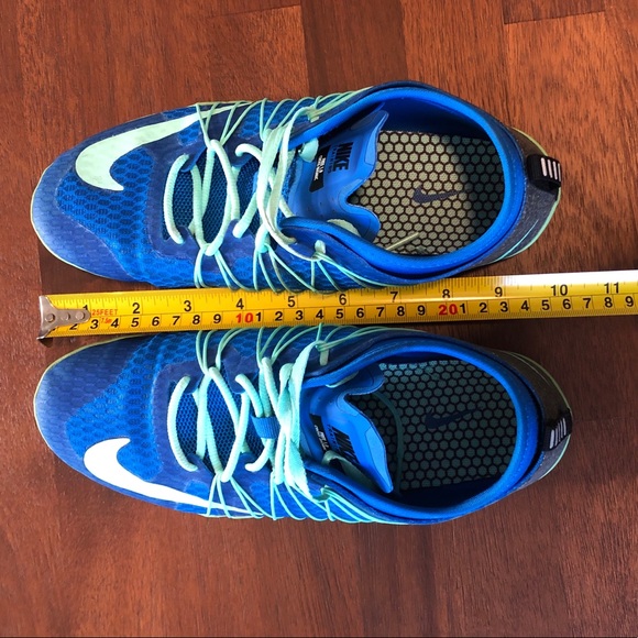 Nike shoes - Picture 3 of 3